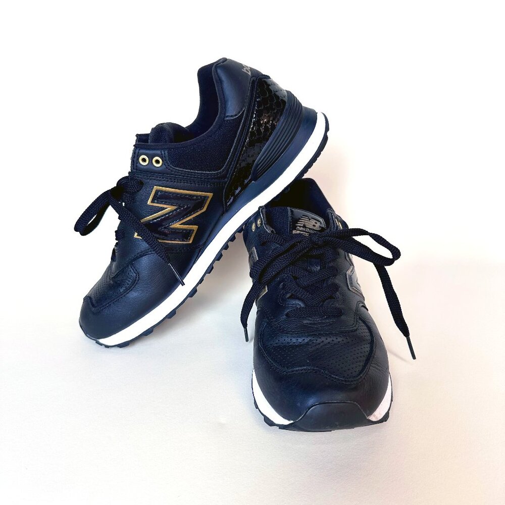 New Balance Women's 574 Shoes Black with Metallic Accents Size 10